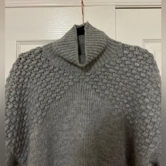 NWT Free People Turtleneck Sweater Grey Size Large - Picture 2 of 8